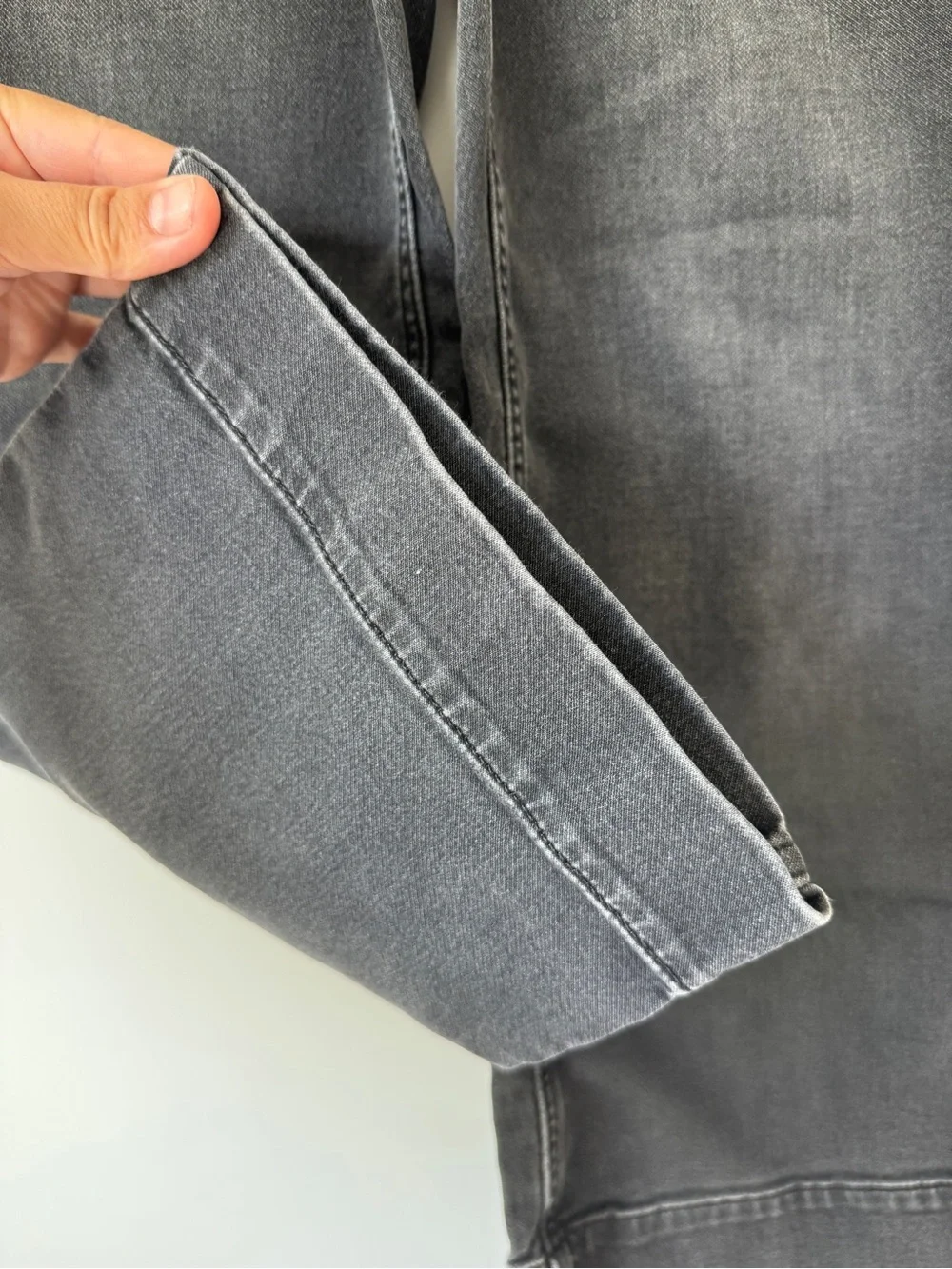 GAP Girls Relaxed Wide-Leg Drawstring Jeans in Charcoal